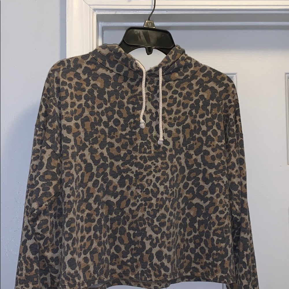 Long sleeve crop top hooded animal print jacket